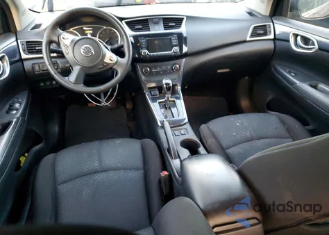 2017 Nissan Sentra S z USA, uszkodzony, nr VIN 3N1AB7AP7HY287960